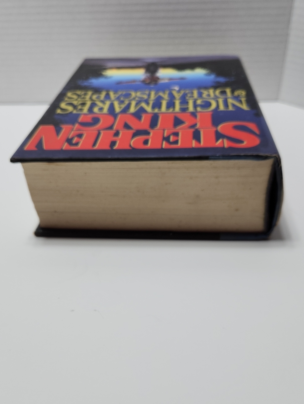 Stephen King "Nightmares & Dreamscapes" Hardcover - Picture 5 of 7